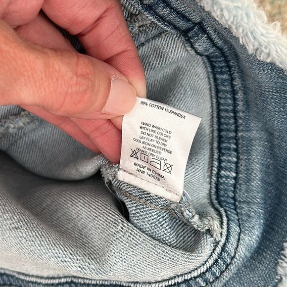 NWT Generation Love Denim Jean Jacket Fran Pom Poms - Picture 6 of 7